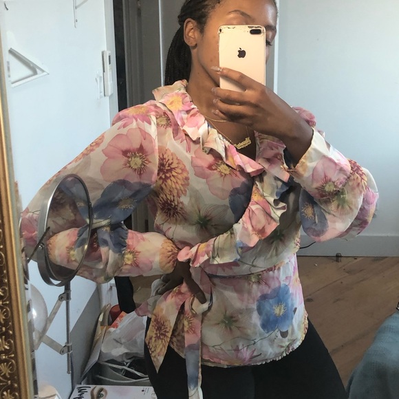 Vintage Floral Blouse - Picture 5 of 5